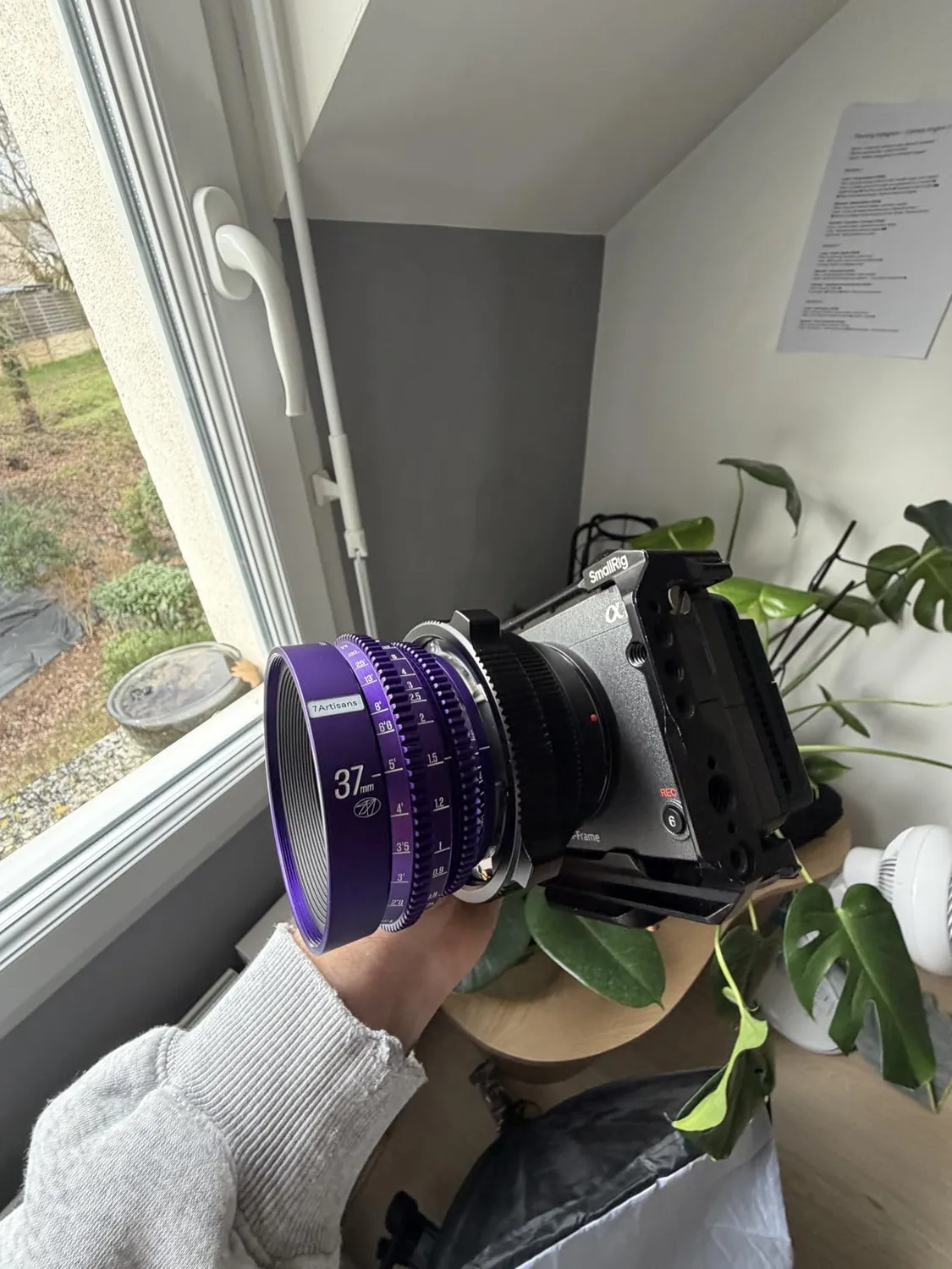 7Artisans Floral Bloom 37mm T2.9 objectif cinéma PL violet