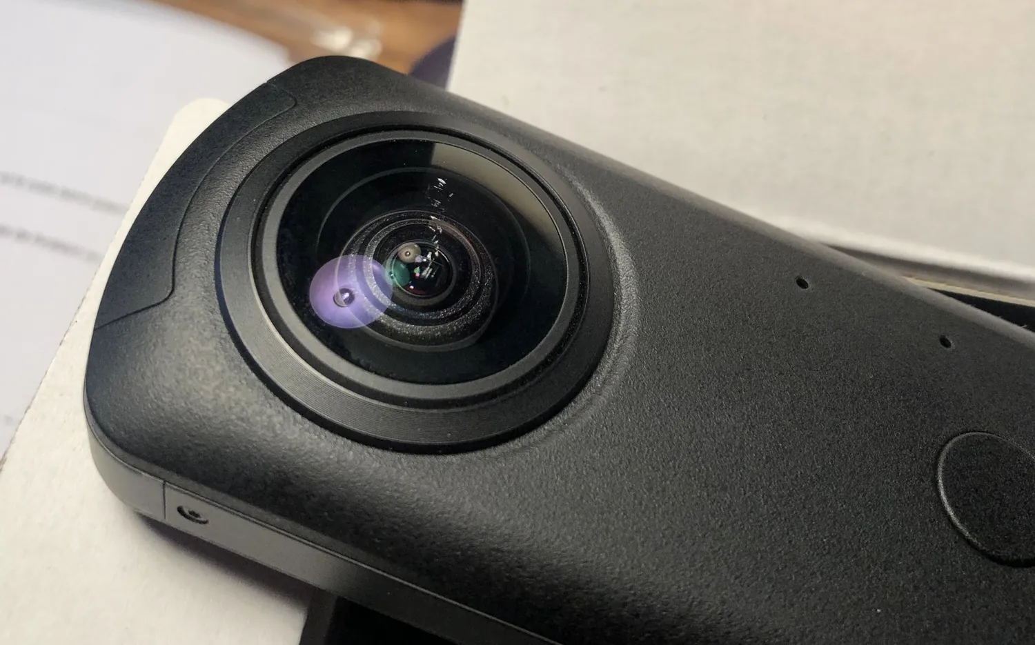Ricoh Theta Z1 caméra 360° 19 Go noir